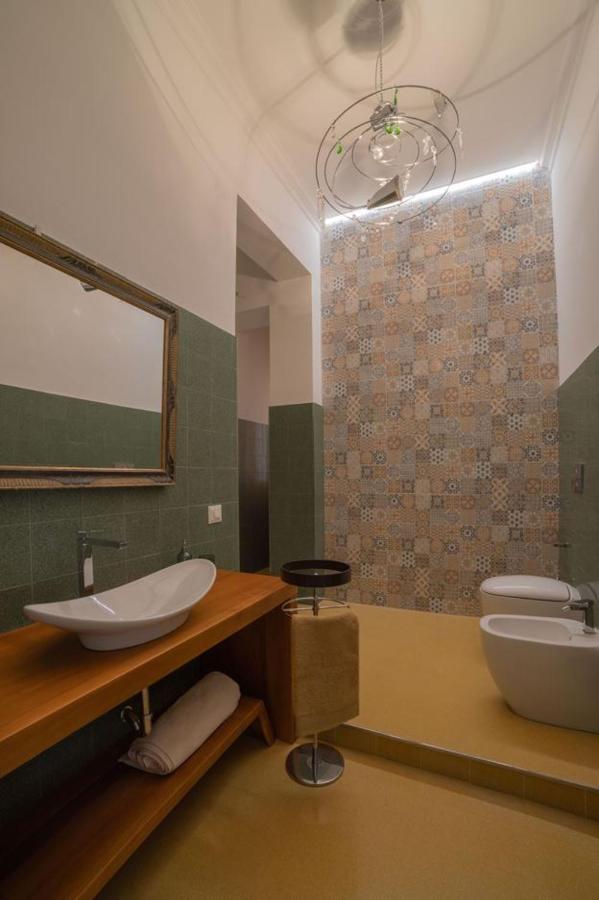 Am Apartment Cosenza Esterno foto